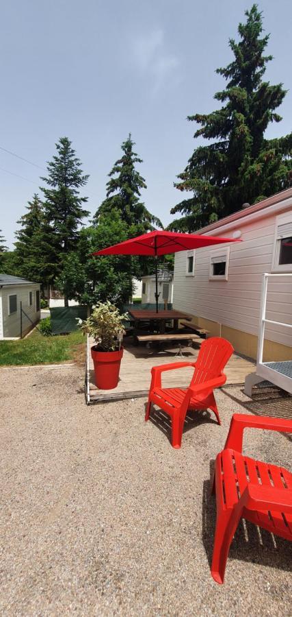 Mobil Home Dans Camping Saillagouse Zewnętrze zdjęcie